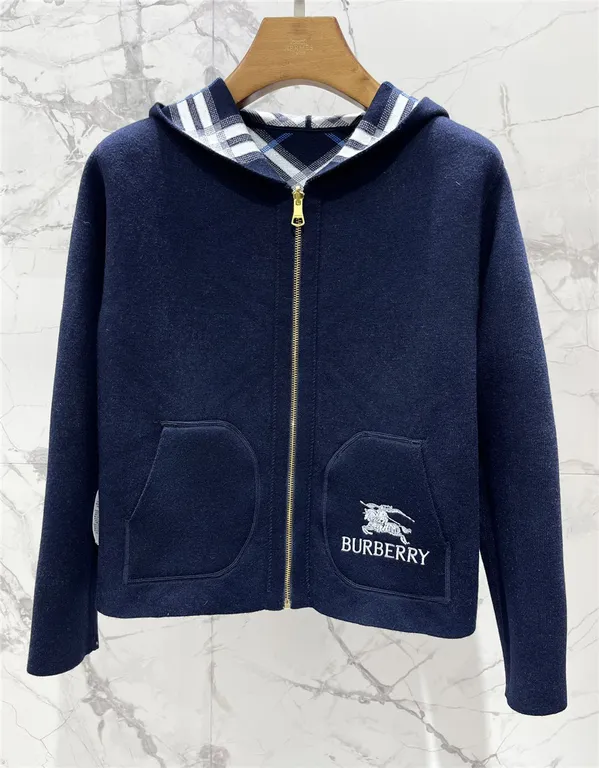 Burberry knitted hooded cardigan